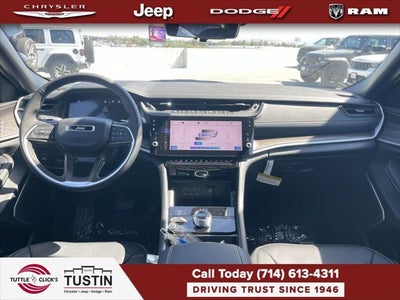 2027 Jeep Grand Cherokee Limited Reserve