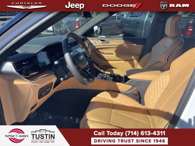 2026 Jeep Grand Cherokee GRAND CHEROKEE SUMMIT 4X4