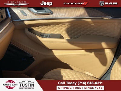2026 Jeep Grand Cherokee GRAND CHEROKEE SUMMIT 4X4