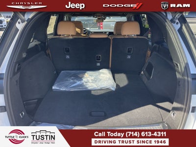 2026 Jeep Grand Cherokee GRAND CHEROKEE SUMMIT 4X4