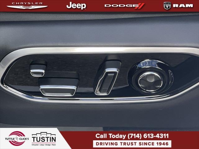 2026 Jeep Grand Cherokee Summit