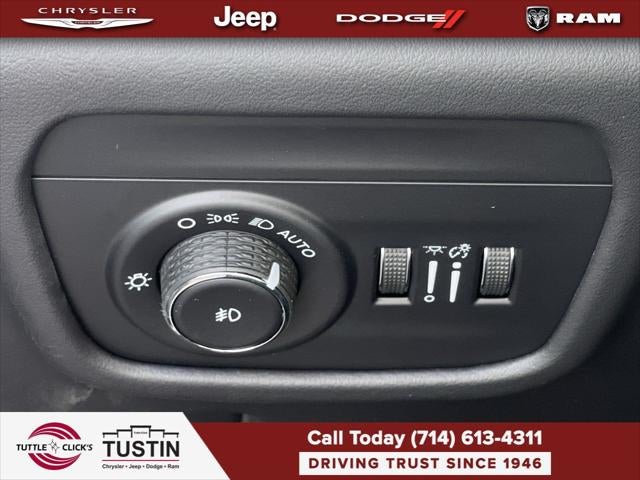 2026 Jeep Grand Cherokee Summit