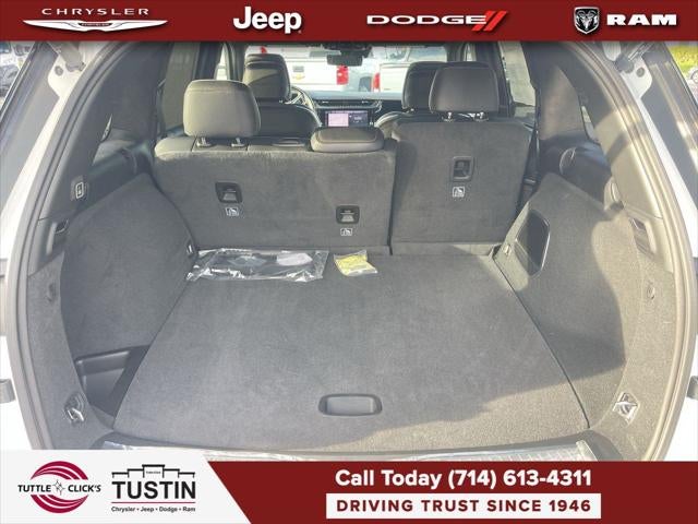 2026 Jeep Grand Cherokee Summit