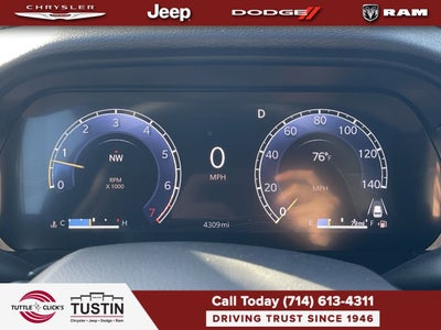 2025 Jeep Grand Cherokee L Laredo 4x2