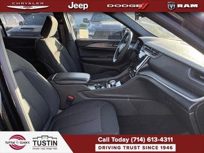 2025 Jeep Grand Cherokee L Laredo