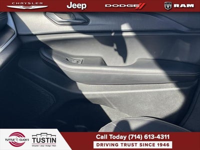 2025 Jeep Grand Cherokee L Laredo X 4x2