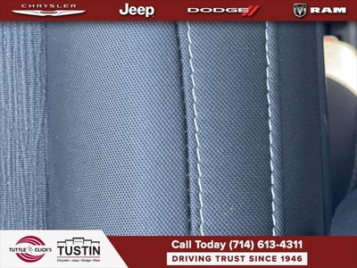 2025 Jeep Grand Cherokee L Laredo X 4x2