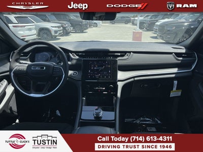 2026 Jeep Grand Cherokee Laredo X
