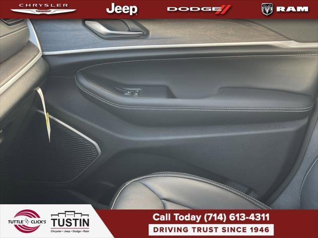 2026 Jeep Grand Cherokee GRAND CHEROKEE L LIMITED RESERVE 4X4