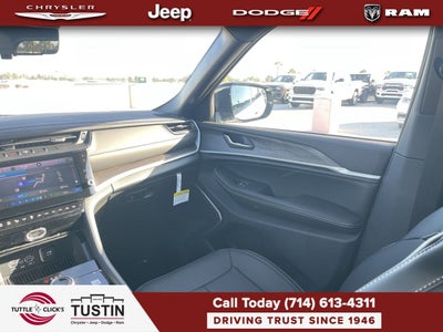 2026 Jeep Grand Cherokee Limited Reserve