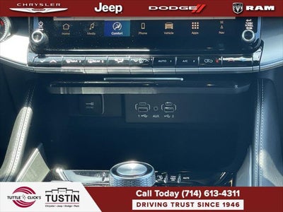 2026 Jeep Grand Wagoneer GRAND WAGONEER LIMITED ALTITUDE 4X4