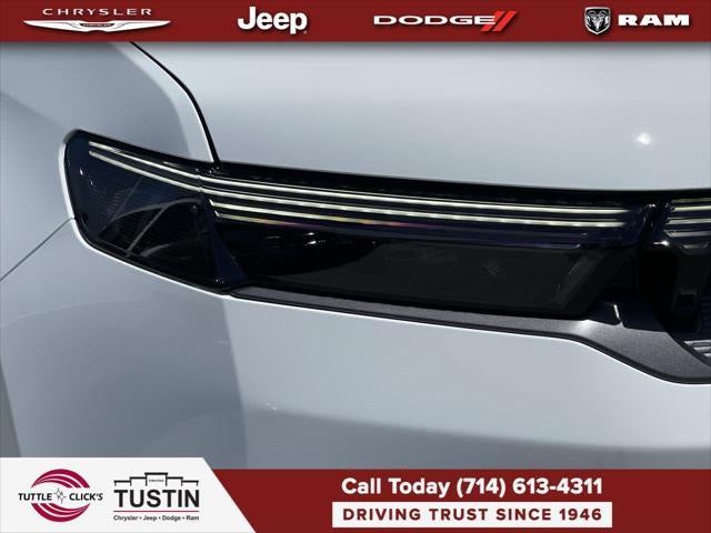 2026 Jeep Grand Wagoneer GRAND WAGONEER LIMITED ALTITUDE 4X4