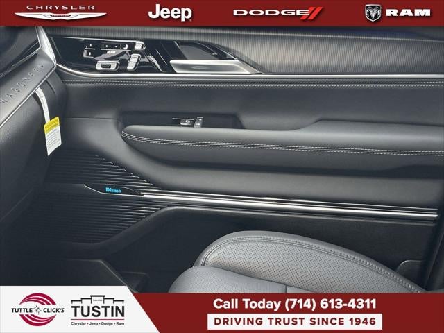 2026 Jeep Grand Wagoneer GRAND WAGONEER SUMMIT OBSIDIAN 4X4