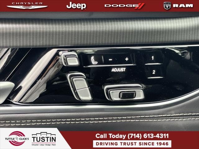 2026 Jeep Grand Wagoneer GRAND WAGONEER SUMMIT OBSIDIAN 4X4