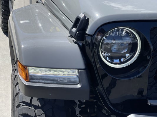 2022 Jeep Gladiator Willys 4x4 in Irvine, CA - Irvine Auto Center