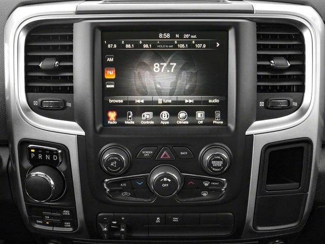 2017 RAM 1500 Big Horn Crew Cab 4x2 6'4' Box