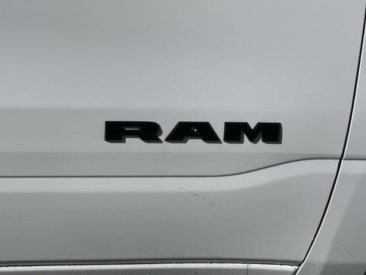 2024 RAM 1500 RAM 1500 BIG HORN CREW CAB 4X2 5'7' BOX in Irvine, CA - Irvine Auto Center