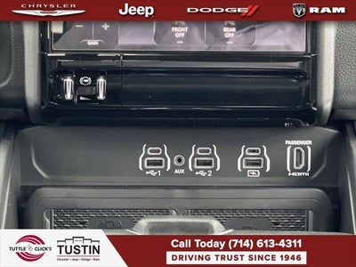 2026 RAM 1500 RAM 1500 LARAMIE CREW CAB 4X4 5'7' BOX
