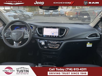 2026 Chrysler Pacifica PACIFICA SELECT