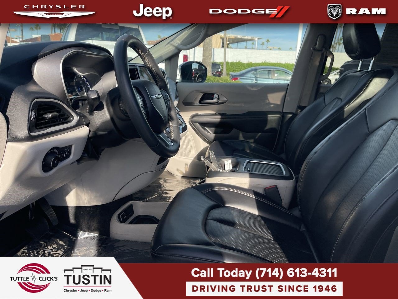 2023 Chrysler Pacifica TOURING L