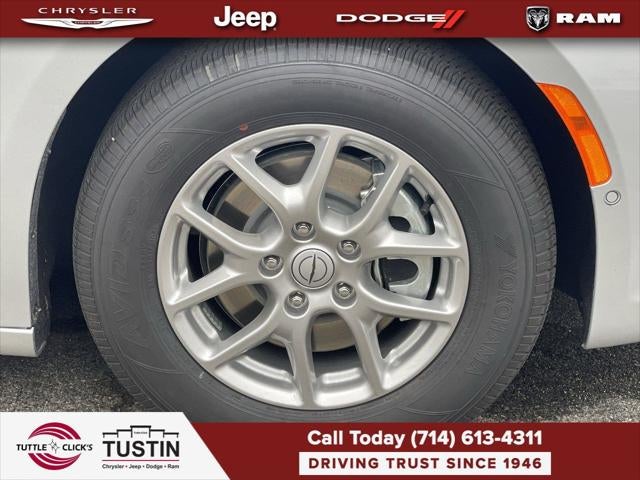 2026 Chrysler Pacifica PACIFICA SELECT