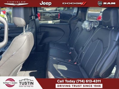 2026 Chrysler Pacifica PACIFICA SELECT