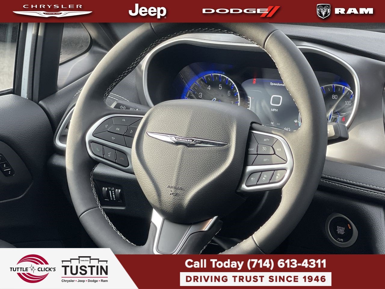 2026 Chrysler Pacifica Select