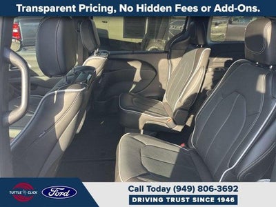 2024 Chrysler Pacifica Limited