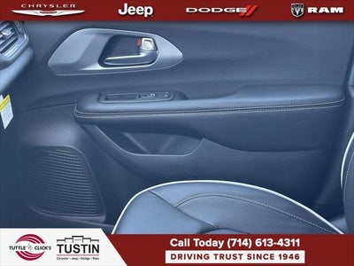 2026 Chrysler Pacifica PACIFICA LIMITED