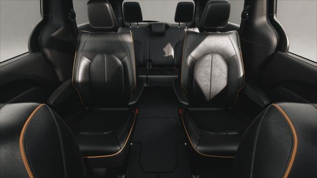 2027 Chrysler Pacifica PACIFICA LIMITED
