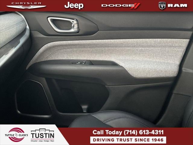 2026 Jeep Compass COMPASS LATITUDE 4X4