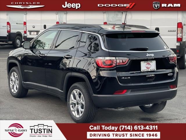 2026 Jeep Compass COMPASS LATITUDE 4X4