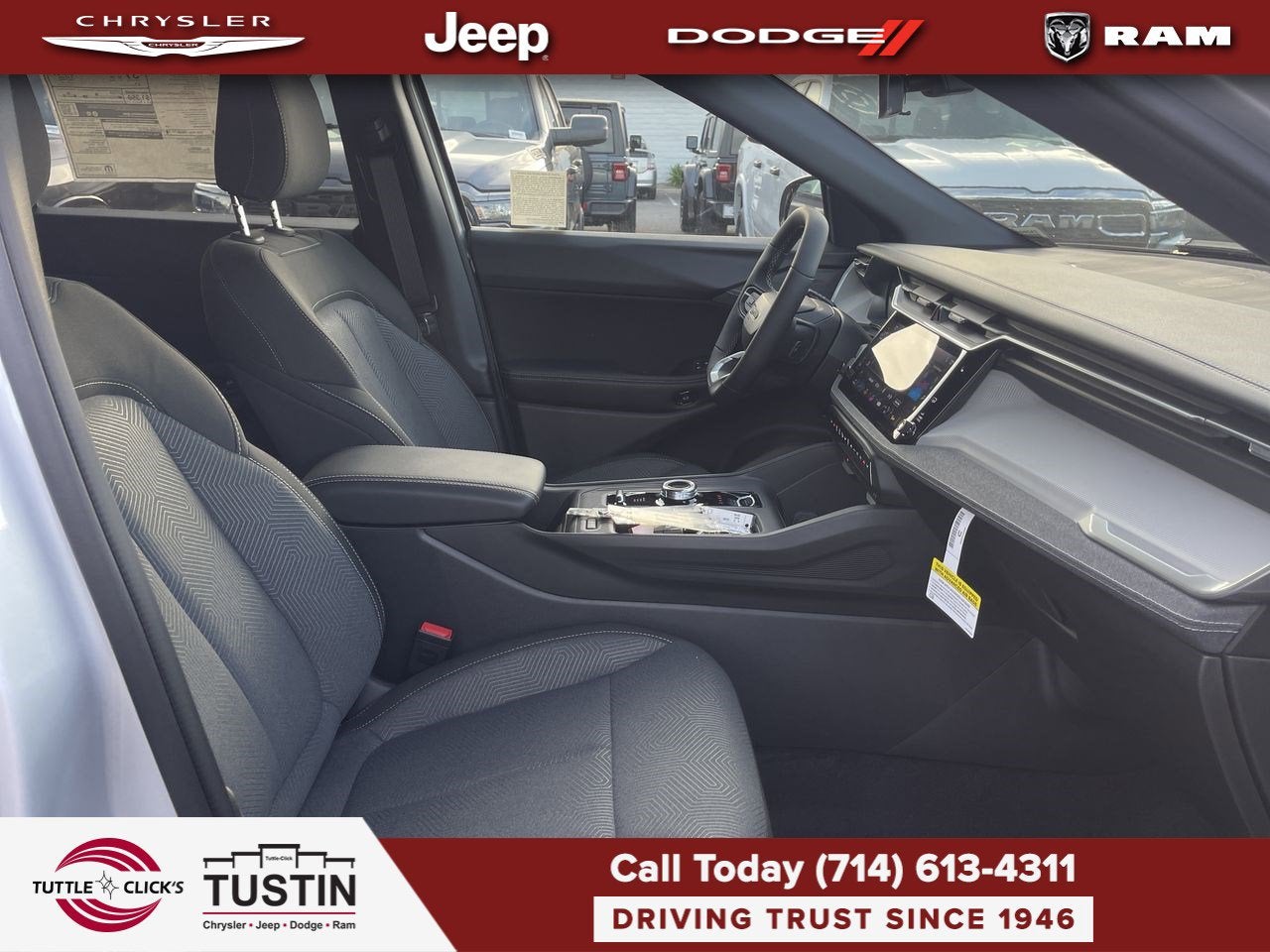 2026 Jeep Cherokee Laredo