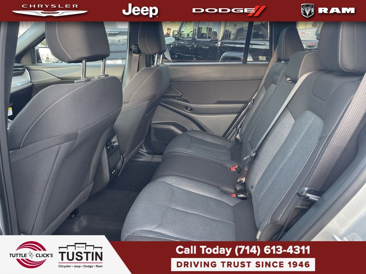 2026 Jeep Cherokee Laredo