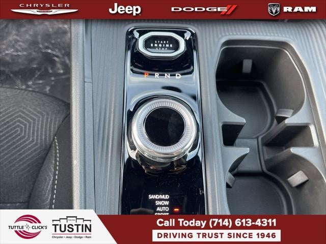 2026 Jeep Cherokee CHEROKEE LAREDO 4X4