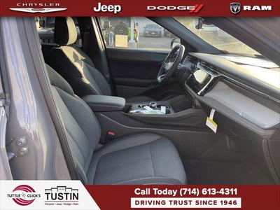 2026 Jeep Cherokee CHEROKEE LAREDO 4X4