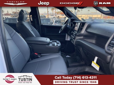 2025 RAM 3500 TRADESMAN