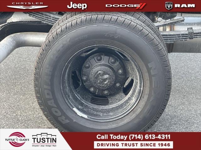 2025 RAM 3500 TRADESMAN