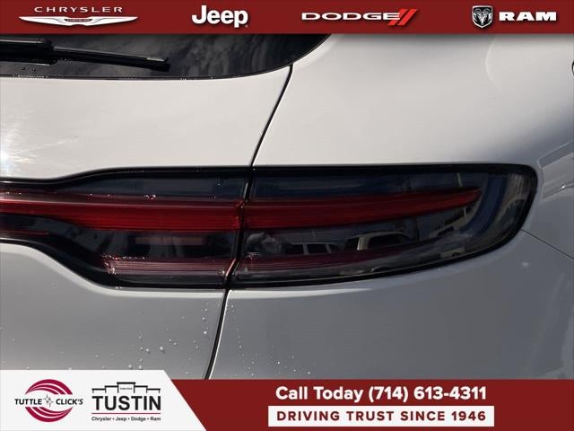 2024 Porsche Macan 4DR AWD