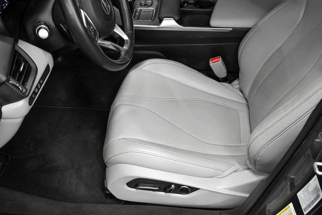 2023 Acura TLX w/Technology Package