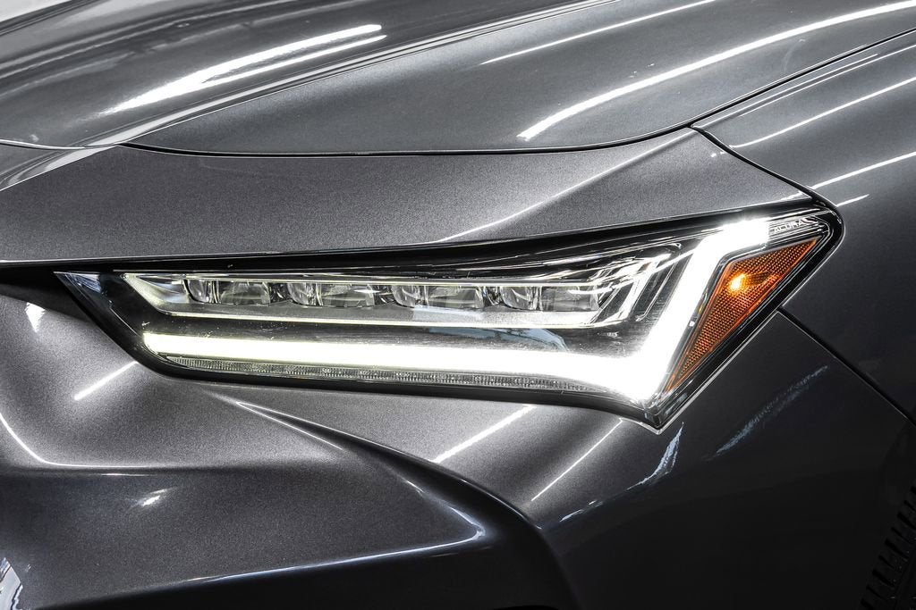 2023 Acura TLX w/Technology Package