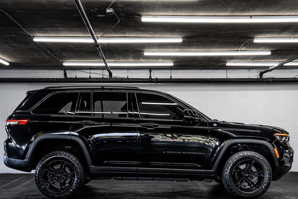 2023 Jeep Grand Cherokee Trailhawk 4xe