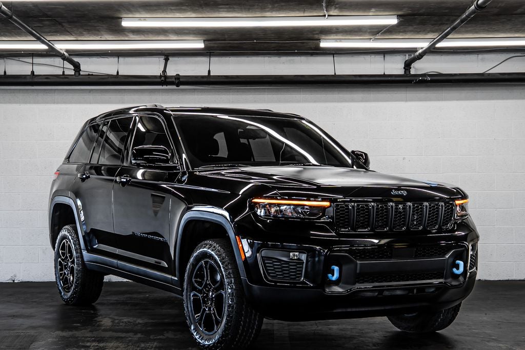 2023 Jeep Grand Cherokee Trailhawk 4xe
