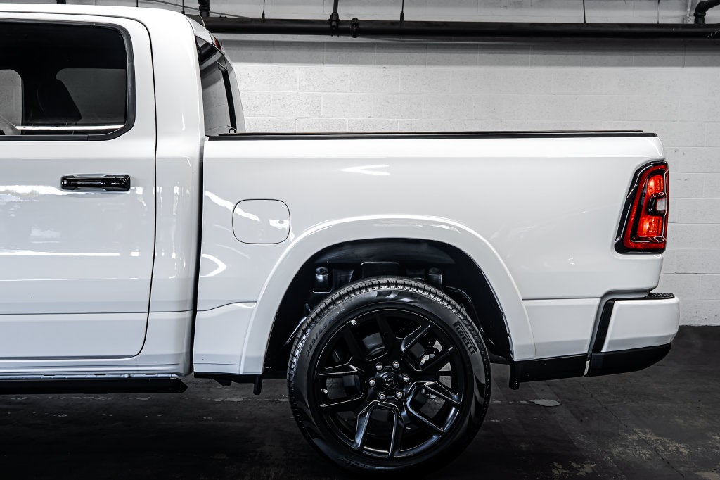2025 RAM 1500 Laramie NIGHT EDITION