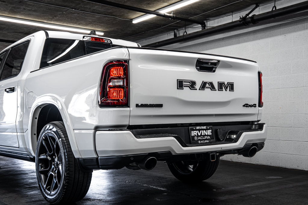 2025 RAM 1500 Laramie NIGHT EDITION