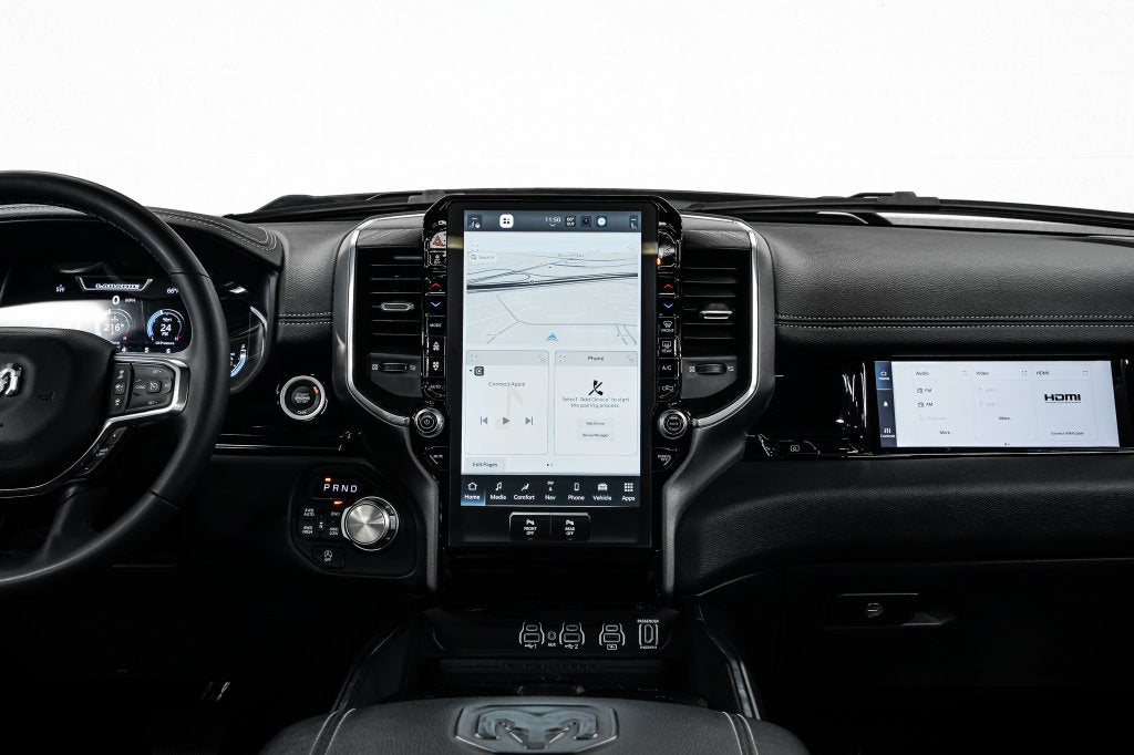 2025 RAM 1500 Laramie NIGHT EDITION