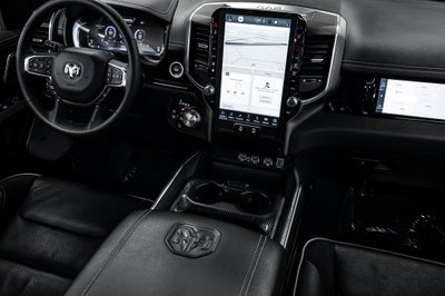 2025 RAM 1500 Laramie NIGHT EDITION