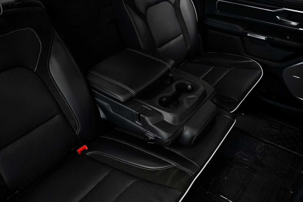 2025 RAM 1500 Laramie NIGHT EDITION