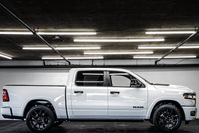 2025 RAM 1500 Laramie NIGHT EDITION