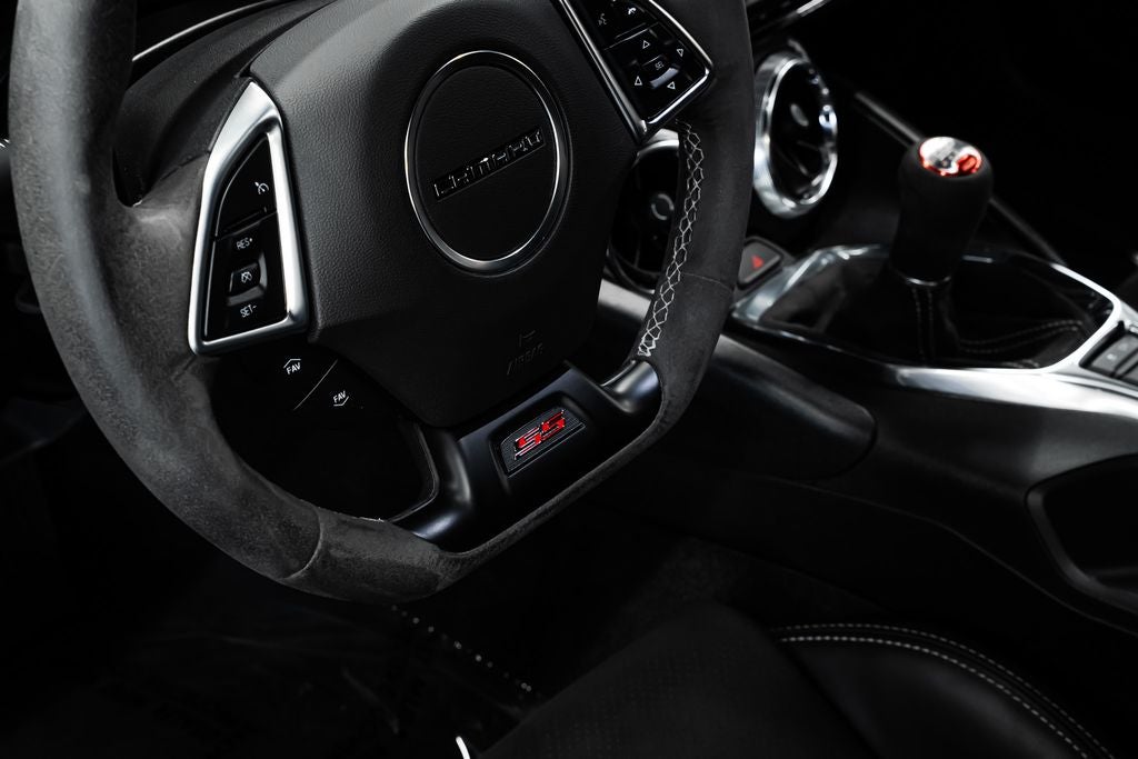 2021 Chevrolet Camaro SS 1 LE TRACK PERFORMANCE PACKAGE